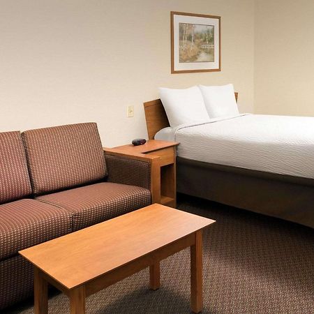 Woodspring Suites Midland Esterno foto