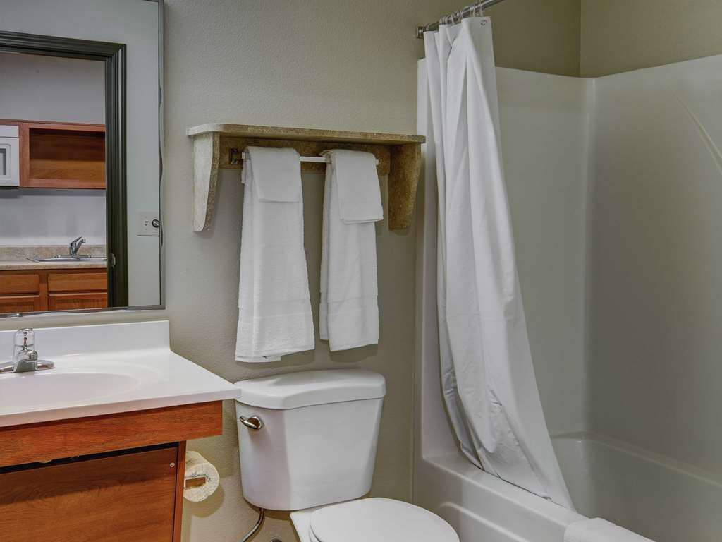 Woodspring Suites Midland Camera foto