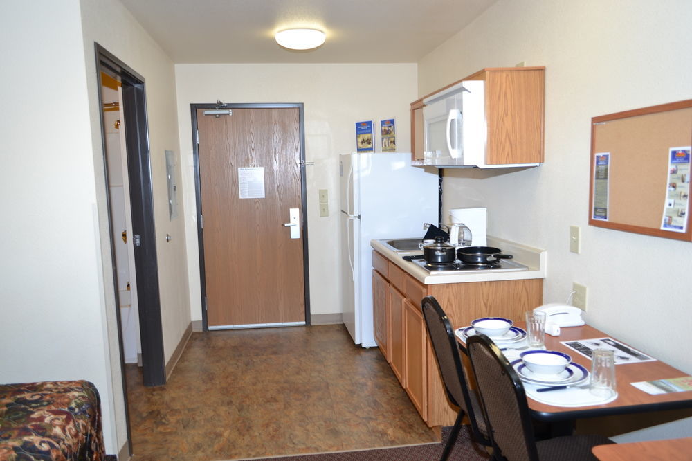 Woodspring Suites Midland Esterno foto