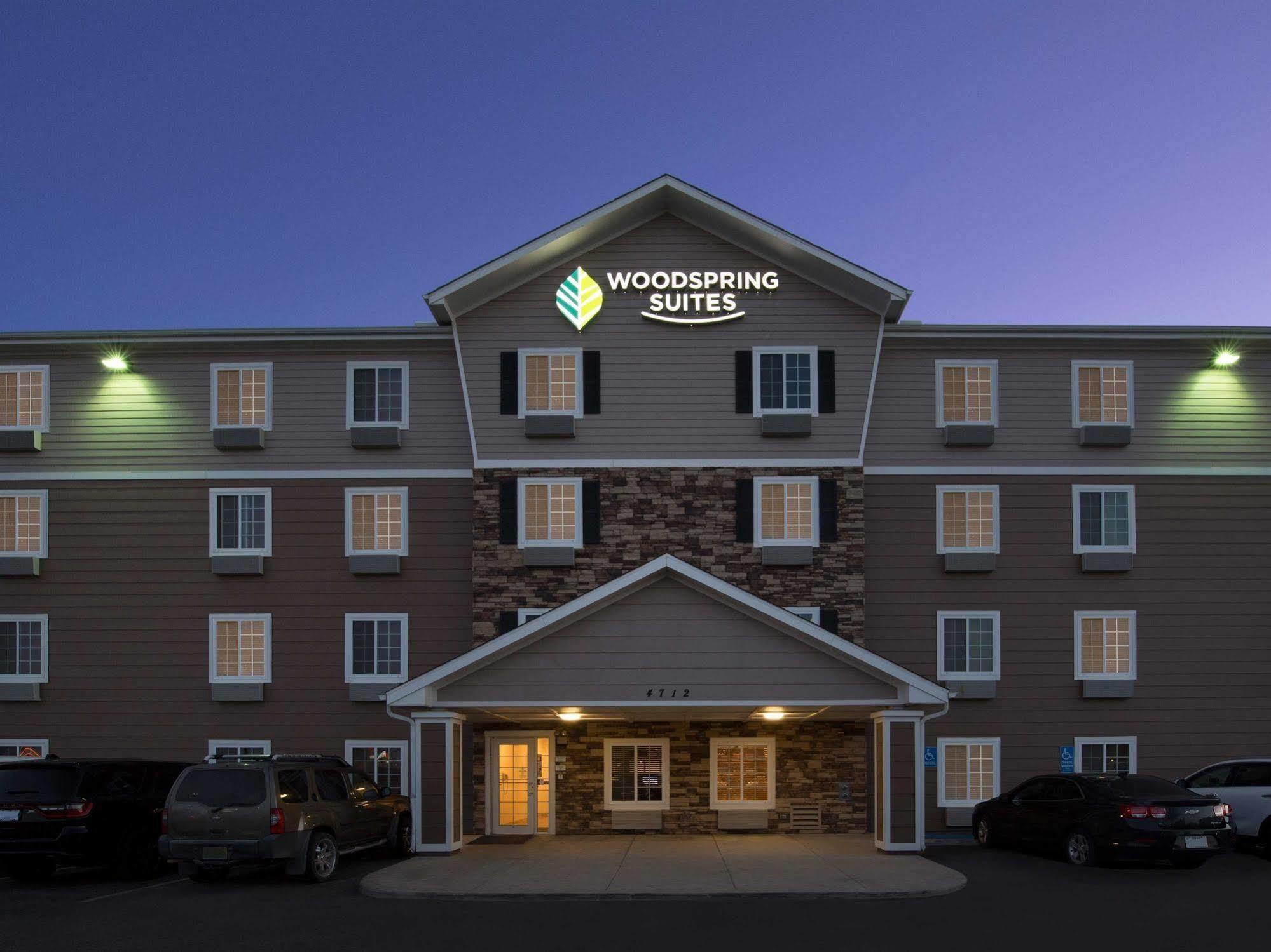 Woodspring Suites Midland Esterno foto