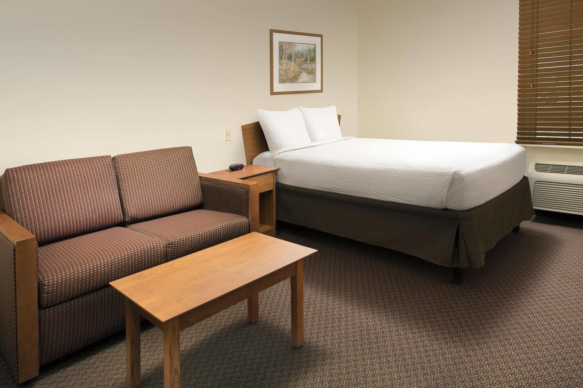 Woodspring Suites Midland Esterno foto